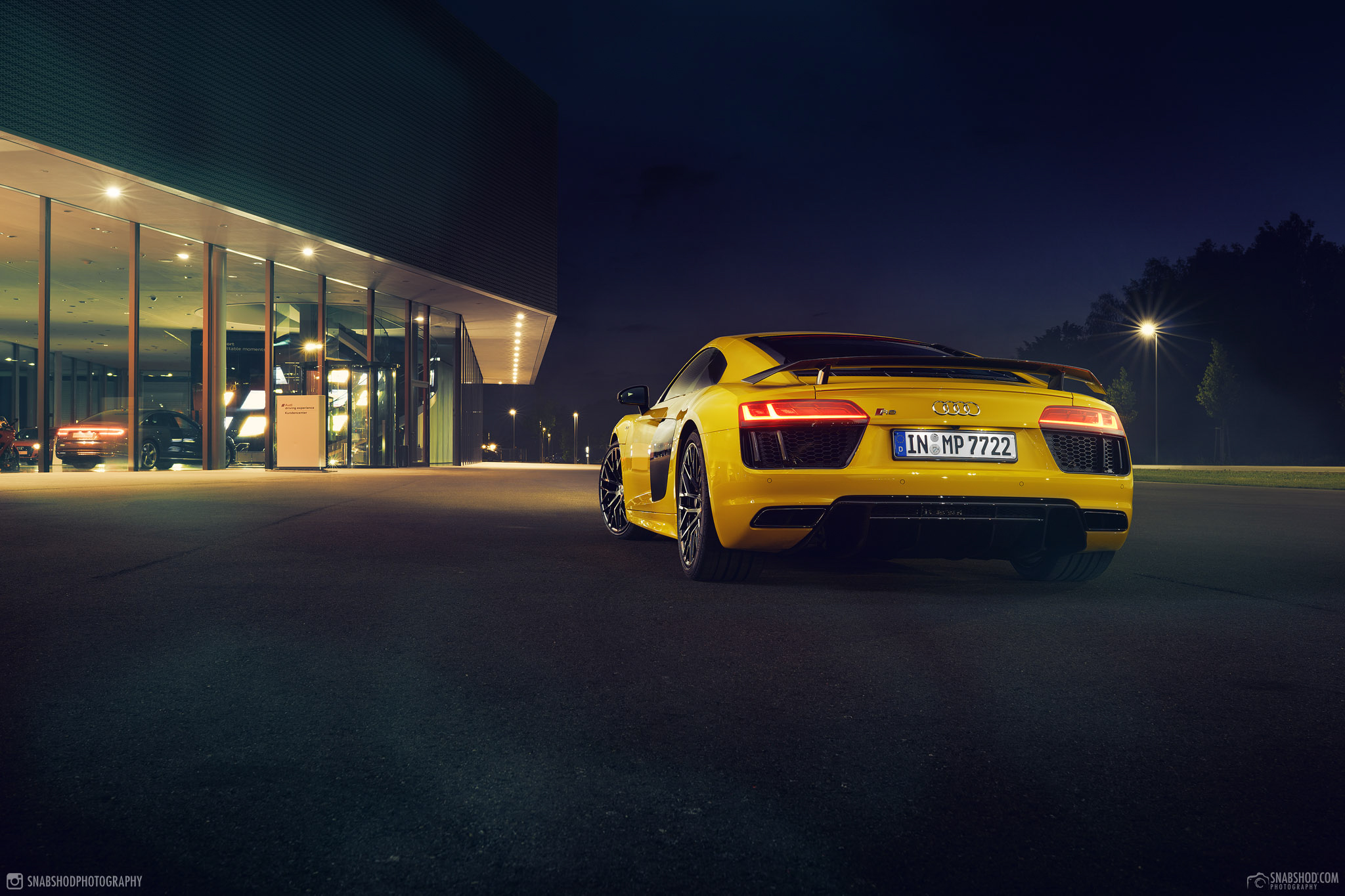 Audi R8 V10 plus quattro