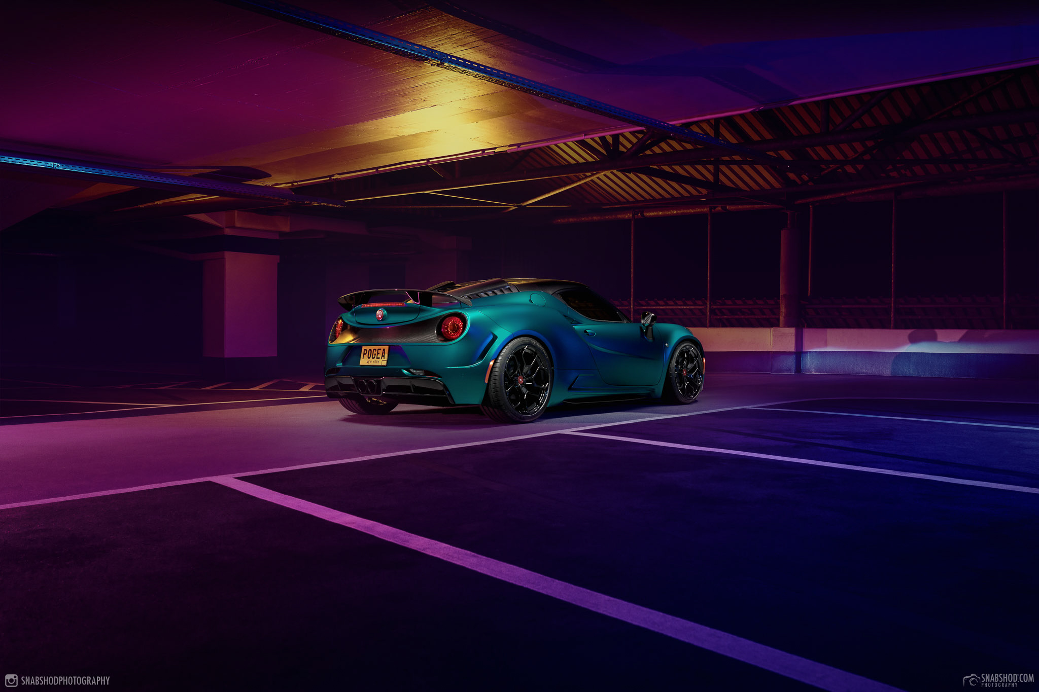 Pogea Racing 4C Zeus003