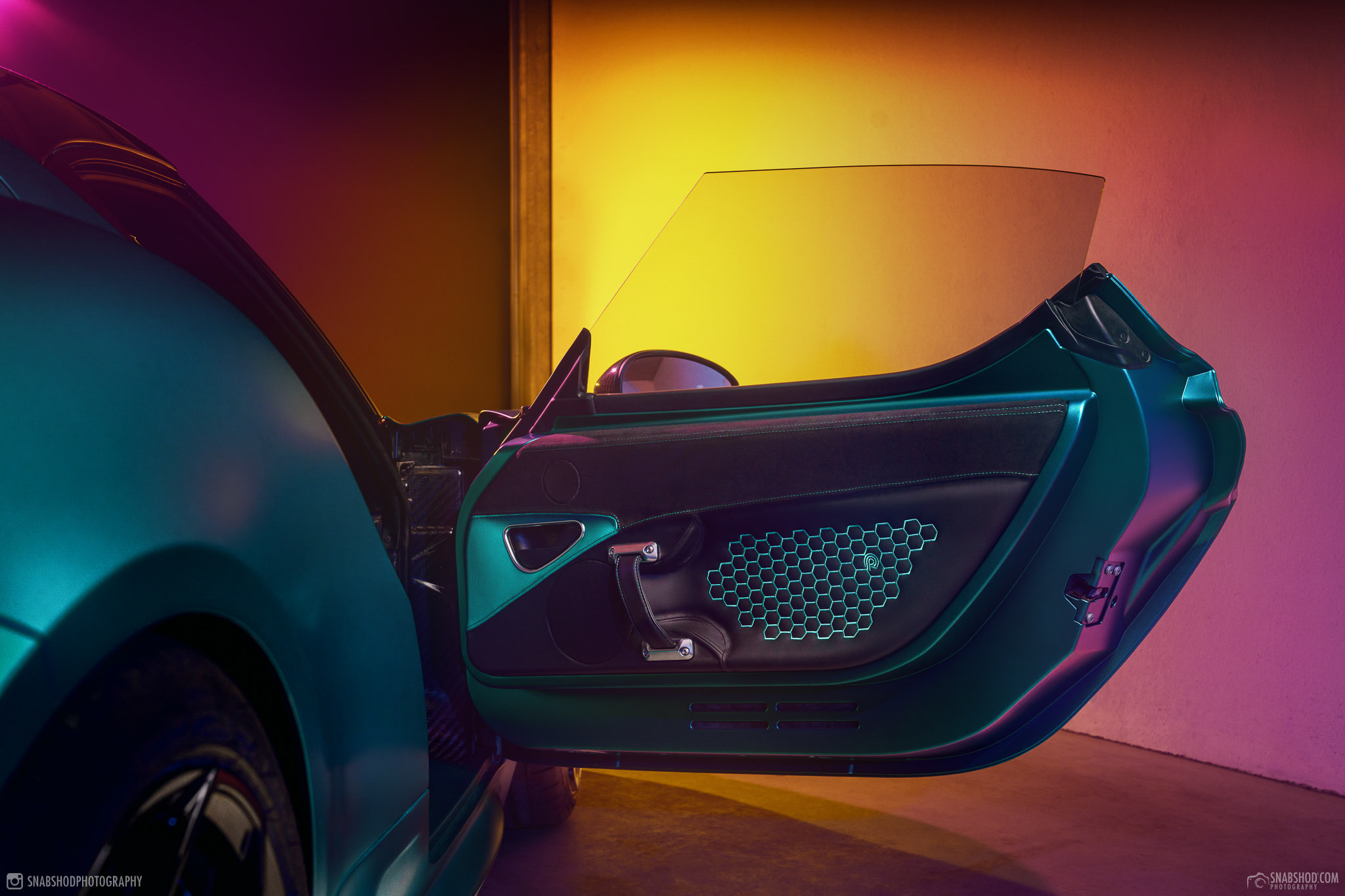 Pogea Racing 4C Zeus003
