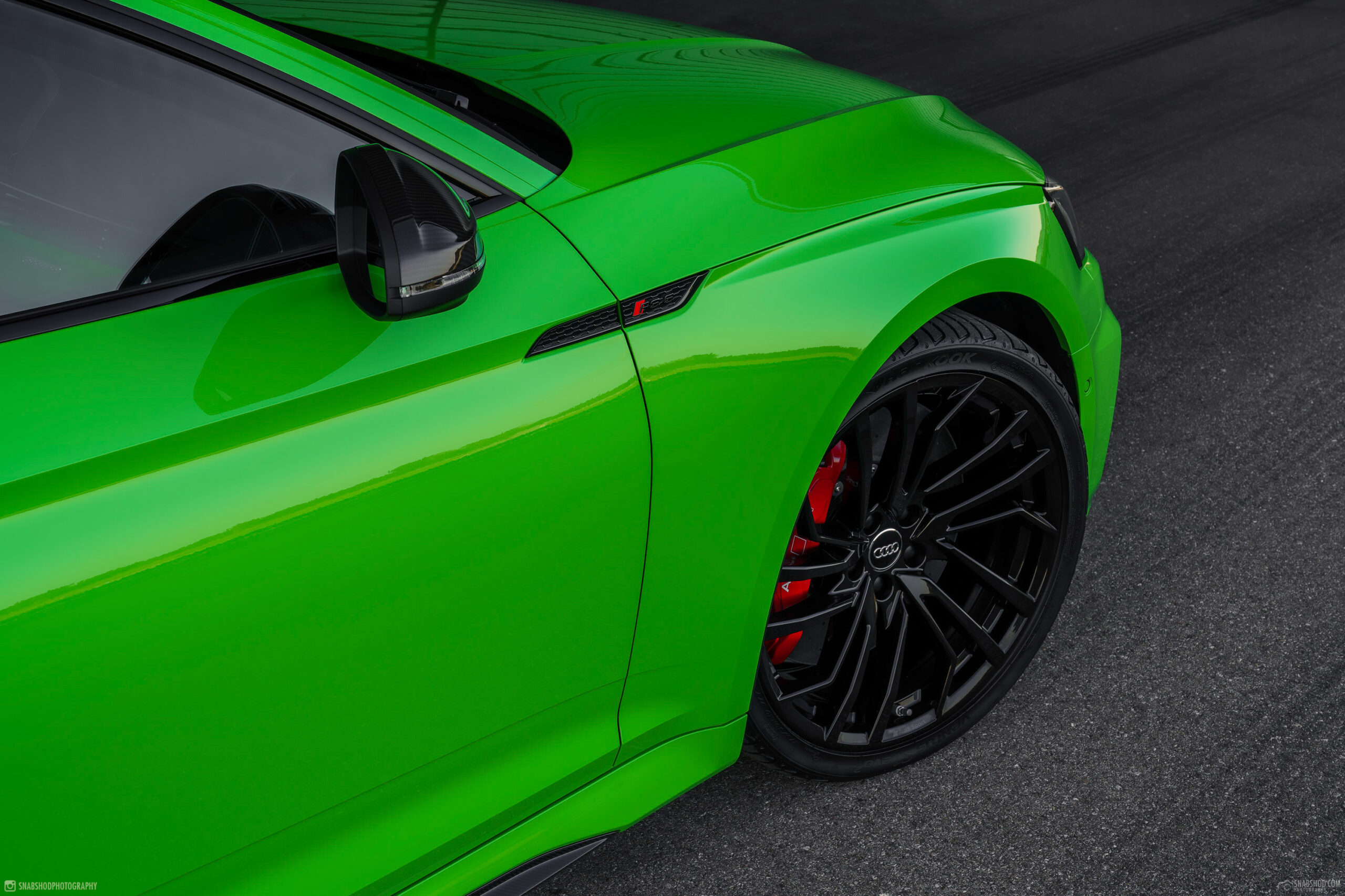 Audi RS5 Kyalamigruen