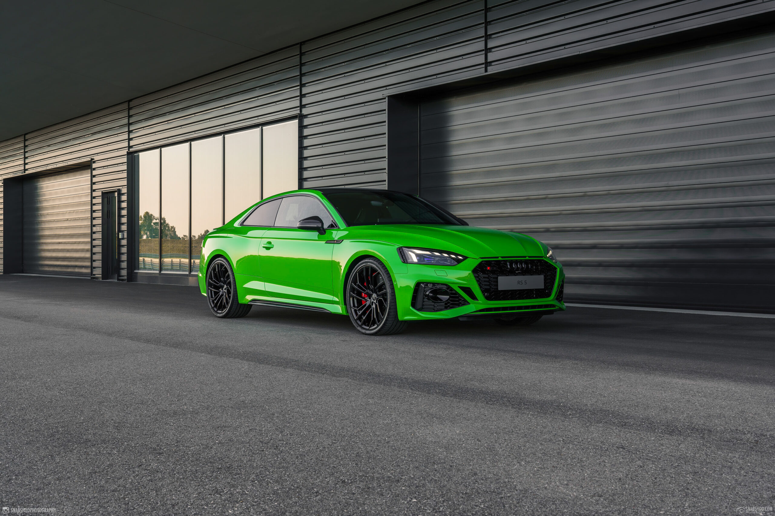 Audi RS5 Kyalamigruen