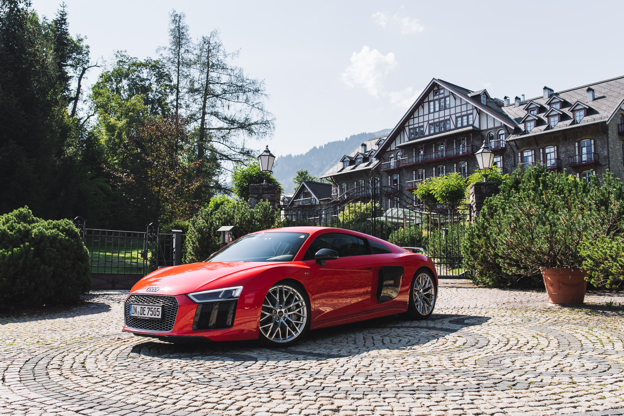 Audi tour experience – Alpentour R8