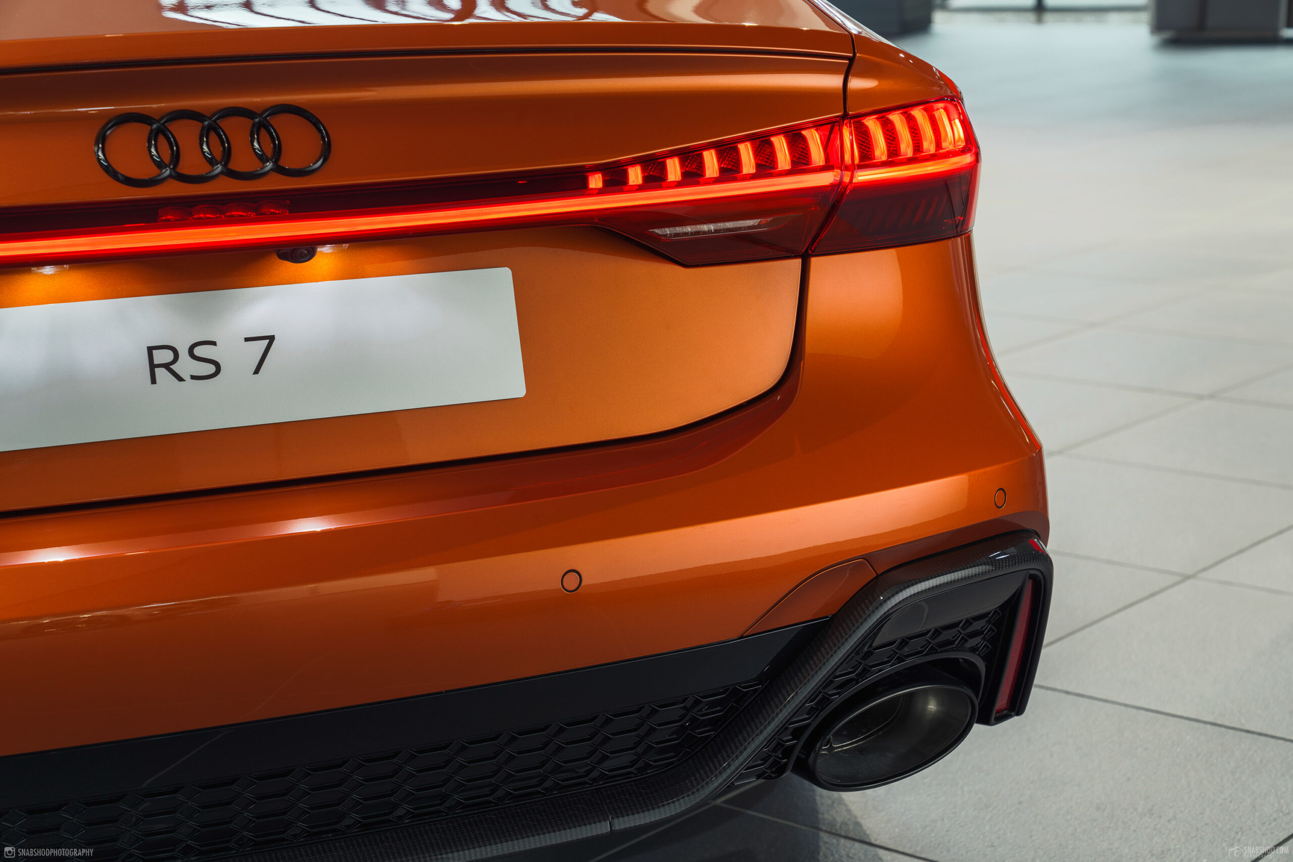 Audi RS7 Sportback orange flame