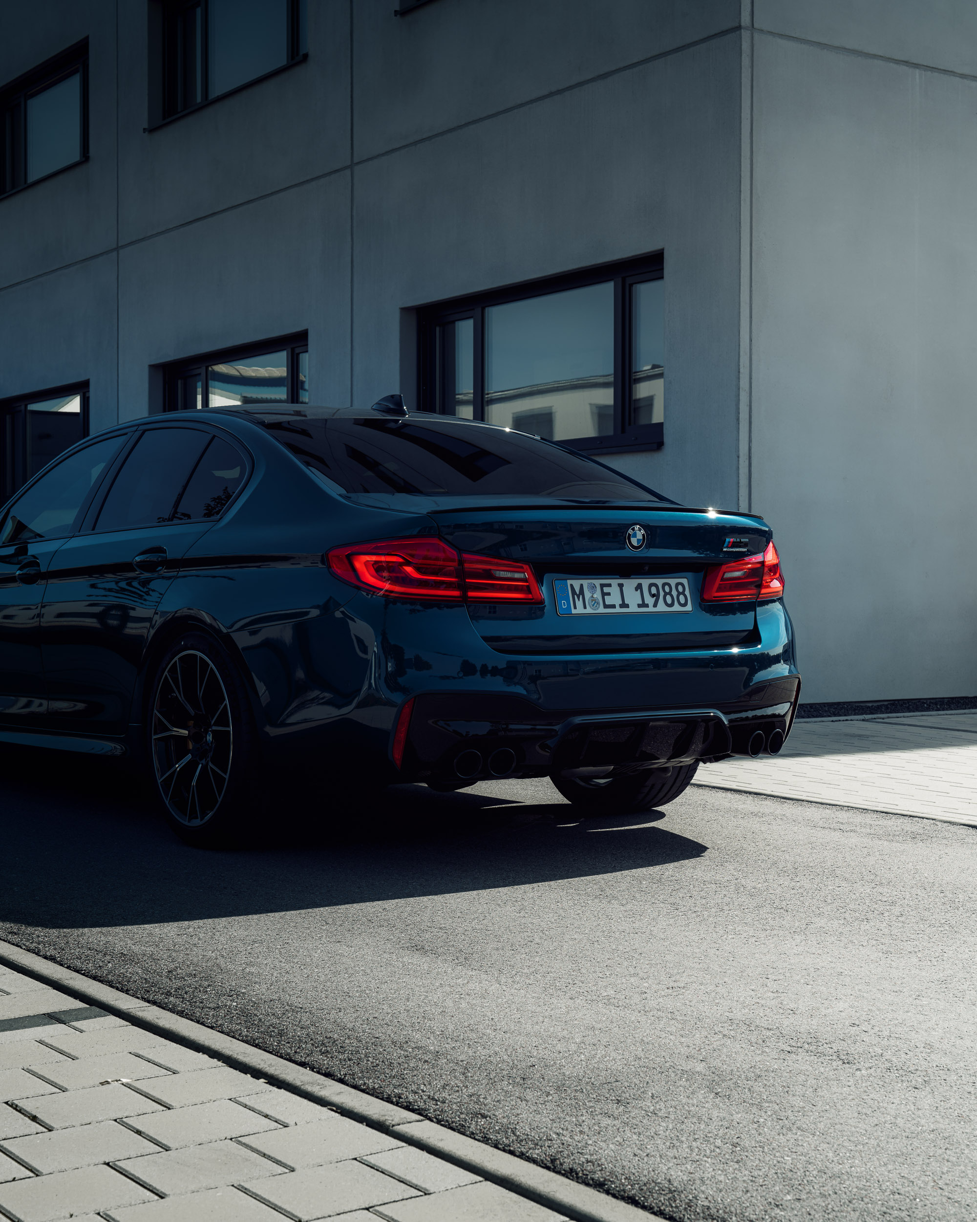 BMW M5 Competition Aegaeischblau