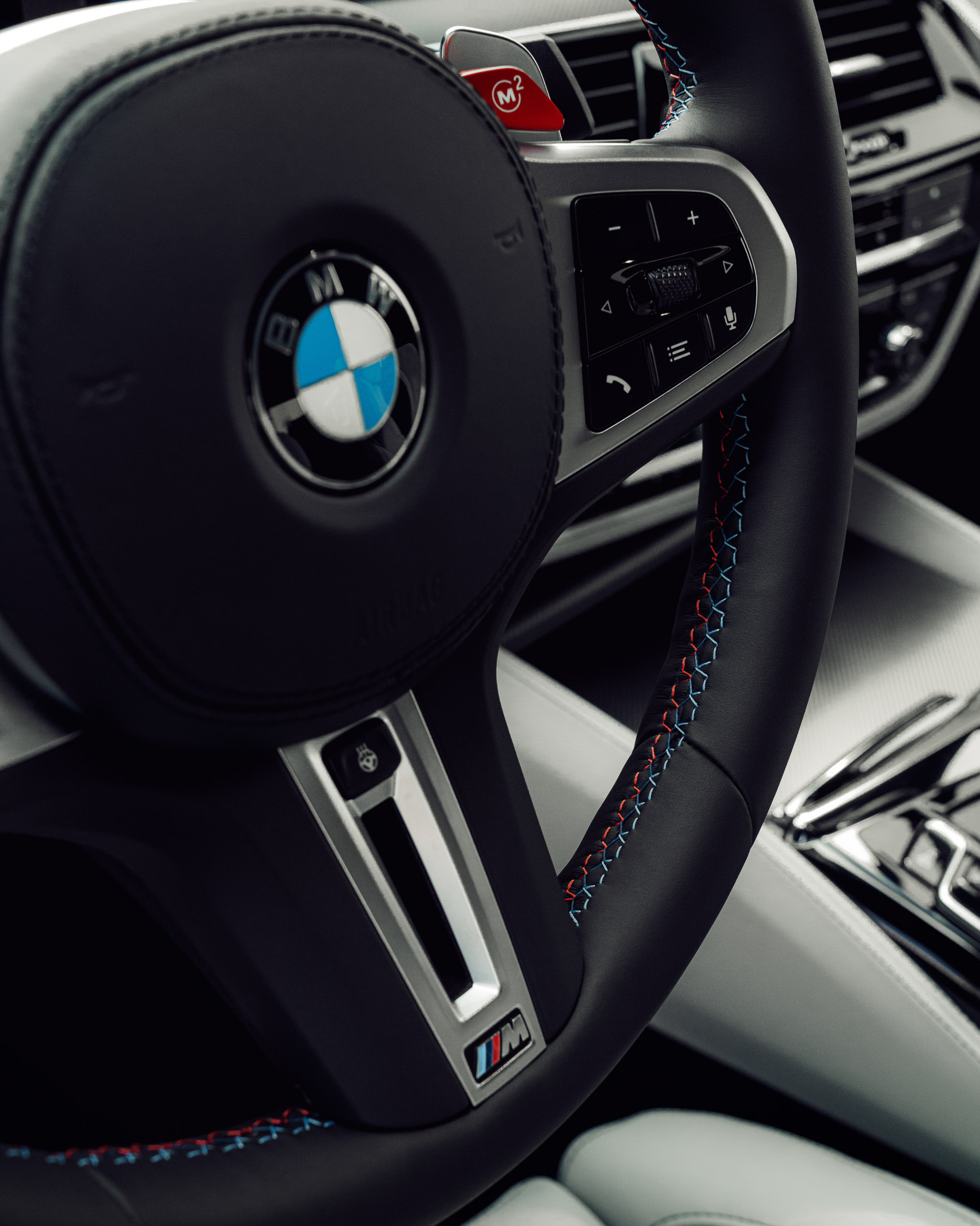 BMW M5 Competition Aegaeischblau